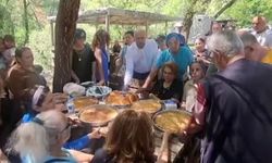 Başkan Zeyrek için Pülümür’de lokma dağıtıldı