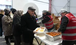 Keçiören'de Ramazan sofraları binlerce kişiyi buluşturuyor