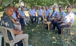 İYİ Parti Teşkilatı, Murat Bozkurt’u Yeğeninin sünnet merasiminde yalnız bırakmadı