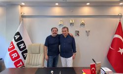 Ahmet Ümit’in Kelimeleri dünyaya, İzmit’in pişmaniyesi gönüllere ulaştı
