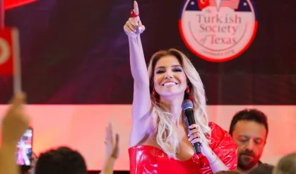 Gülben Ergen Amerika turnesine Dallas'tan başladı