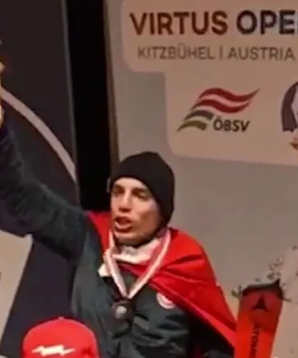 Bakan Tunç'tan otizmli milli sporculara tebrik mesajı