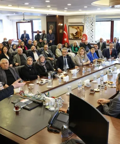 Keçiörenli muhtarlardan Başkan Özarslan'a destek ziyareti