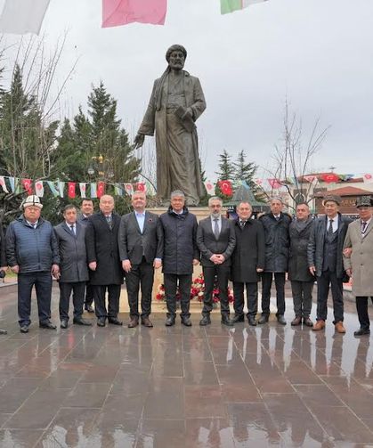 Ali Şir Nevai, Keçiören'de düzenlenen törenle alındı