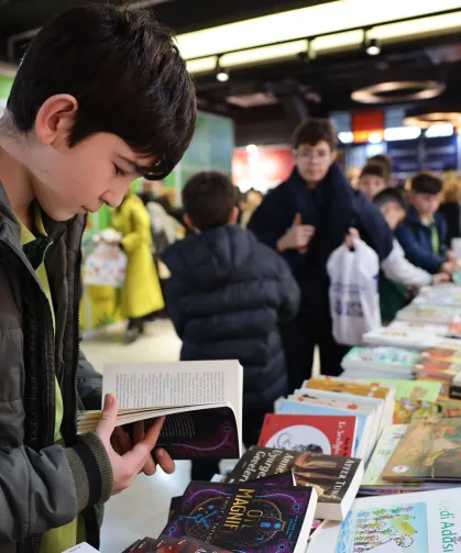 Sakarya Çocuk Edebiyatı Fuarı'na 2 günde rekor katılım
