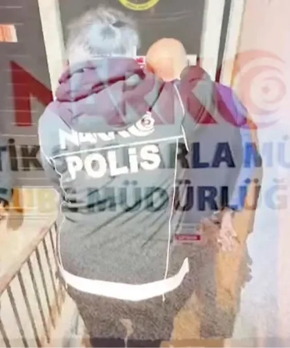 71 ilde dev narkotik operasyonu! Kilolarca uyuşturucu, yüz binlerce hap ele geçirildi