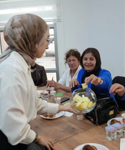 Keçiören'de kadınlara özgüven aşılayan program