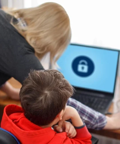 Güçlü aile ilişkileri dijital risklere karşı koruyucu