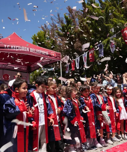 Ankara Keçiören'in minikleri ilk mezuniyet heyecanını yaşadı