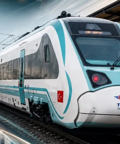 Milli elektrikli tren setleri Uzunköprü-Halkalı hattında ilk sefere 22'sinde çıkıyor
