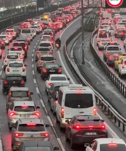 Trafiğe Haziran'da 194 bin 740 yeni taşıt katıldı... Motorlu kara taşıtı 34,5 milyonu aştı