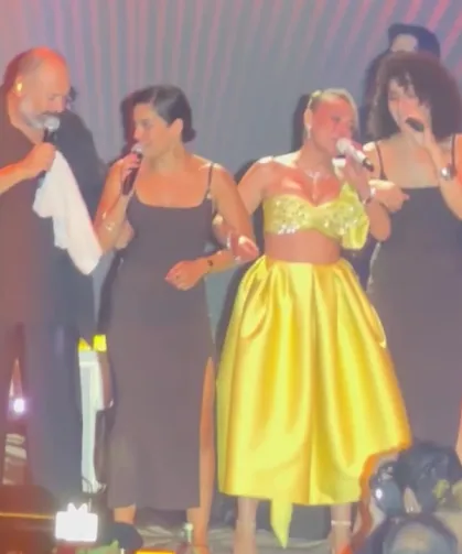 Ziynet Sali'den Kıbrıs'ta Hababam şov!