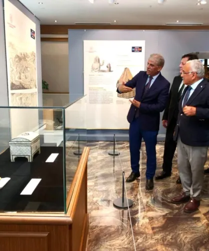 Osmanlı'nın Mukaddes Emanetleri Ordu'da sergileniyor