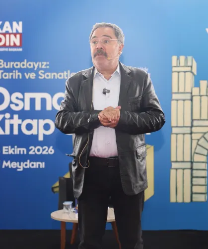 Ahmet Ümit Bursa Osmangazi'de kitapseverlerle buluştu