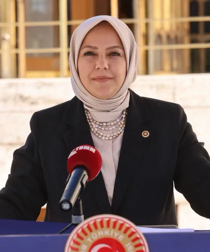Denizli Milletvekili'nden Davutoğlu soruşturmasına tepki: 'Bizi de yargılayın'