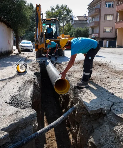 Sakarya'da Ankara Caddesi'nin yağmursuyu altyapısı yenileniyor