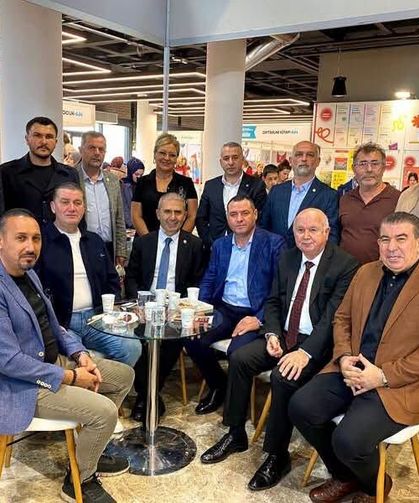 Kocaeli Kitap fuarında Yüksel Ercan’a büyük ilgi