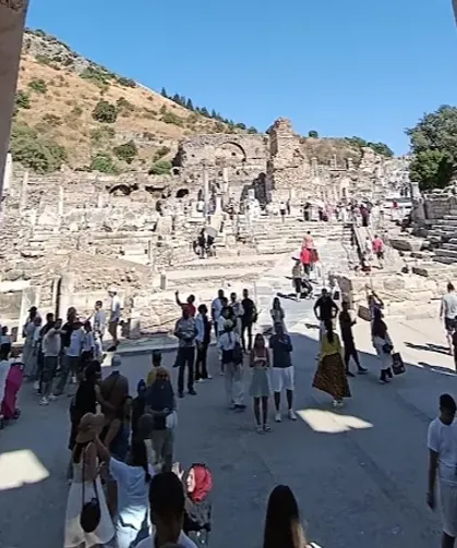 Yerli turist 3 ayda 155 milyar TL harcadı! Seyahat sayısı geriledi