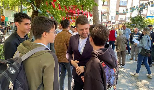 İYİ Gençlik Kocaeli 19 Mayıs’ta Alanlardaydı: “Bir Elimizde Gençliğe Hitabe, Diğer Elimizde Lozan”