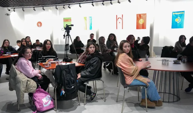 Keçiören'de gençlere Erasmus+ bilgilendirmesi