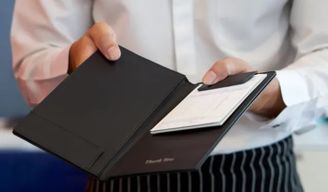 TURYİD: Servis ücreti kaldırılmıyor, gönüllü bahşiş sistemi geliyor