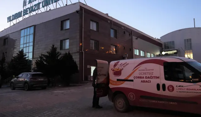 Keçiören güne sıcak çorba ile başlıyor