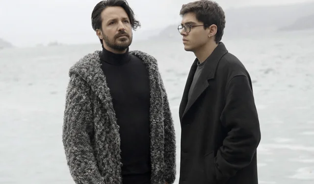 Mavi Gri ve Murat Güneş'ten 'Babasından Yaralı'