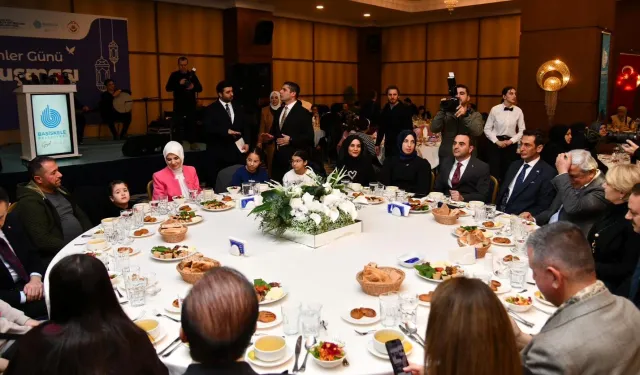 Kocaeli'de Dünya Yetimler Günü iftarı