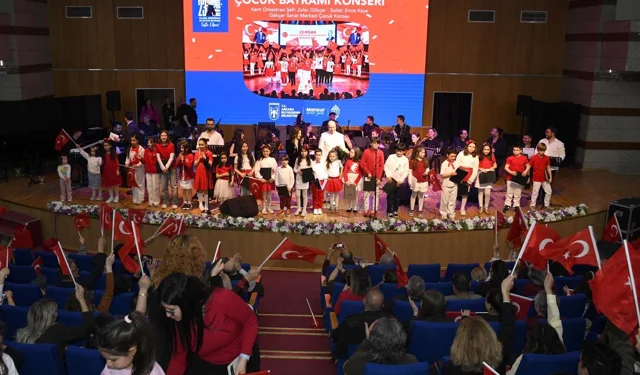 Ankara'da 23 Nisan coşkusu sürüyor