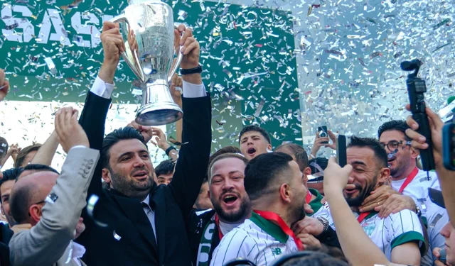 Bursaspor tarih yazdı... Kupasına kavuştu!