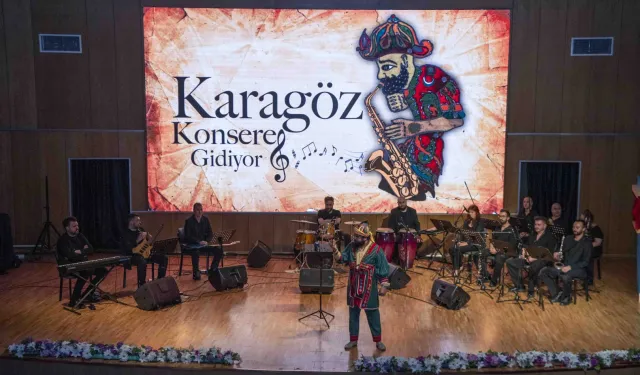 Ankara'da Karagöz Müzikali sezon finalini yaptı
