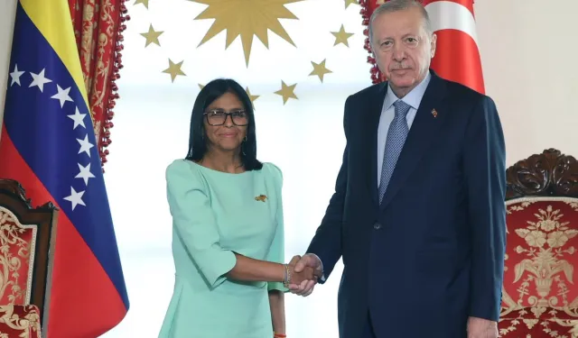 Erdoğan, Venezuela heyetini İstanbul'da kabul etti... Ticaret hedefi 3 milyar dolar