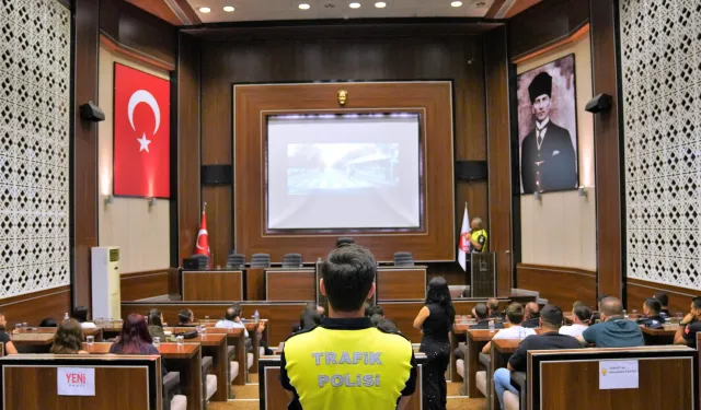 Keçiören Belediyesi personeline güvenli sürüş eğitimi