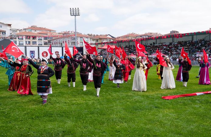 Cumhuriyet tarihinin en büyük karakucak güreşleri KEÇİÖREN’de başladı