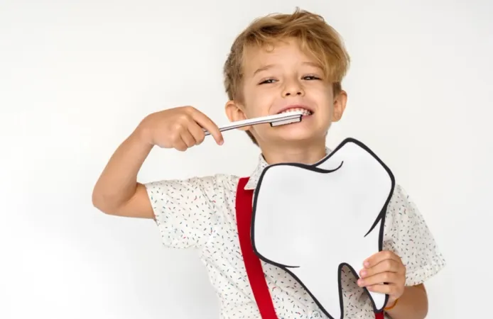 Çocuklarda elektrikli diş fırçası dikkat istiyor