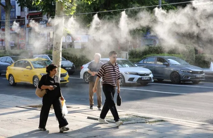 Ankara Büyükşehir'den Başkentlilere özel serinletme sistemi