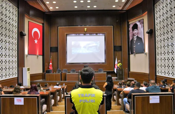 Keçiören Belediyesi personeline güvenli sürüş eğitimi