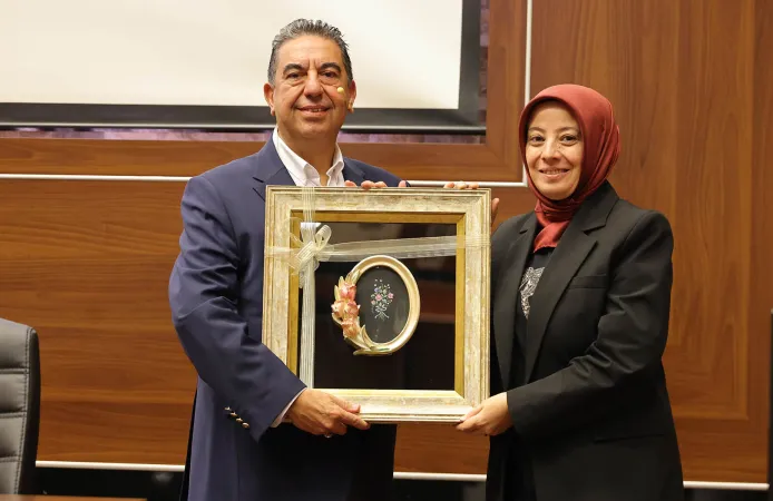 Keçiören'de personele meme kanseri farkındalığı