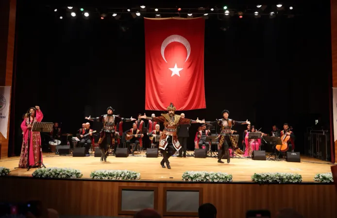 Şair ve Yazarlar Buluşması'nda ilk gün heyecanı