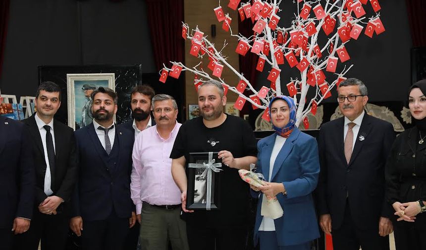 Keçiören'de KEÇMEK yıl sonu sergisi ziyarete açıldı