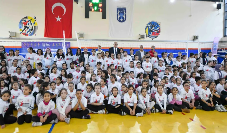 Başkent'te ikinci 'Fabrika Voleybol Okulu' açıldı