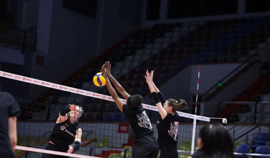 Eczacıbaşı Dynavit İzmir deplasmanında