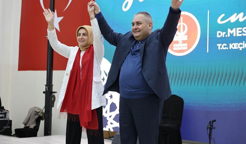Başkan Özarslan ve eşi Filiz Özarslan, Kadınlarla iftar sofrasında buluştu