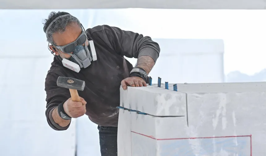 Marble İzmir'de mermer sanata dönüşüyor
