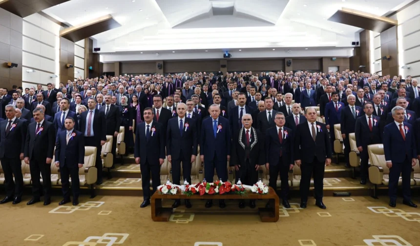 Cumhurbaşkanı Erdoğan Anayasa Mahkemesi'nin 64. yıl törenlerine katıldı