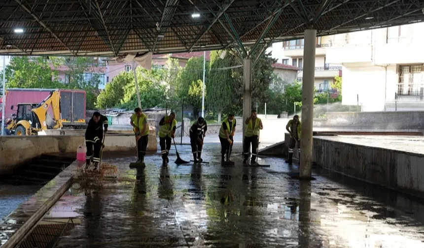 Keçiören'de kurban kesim alanları temizlendi