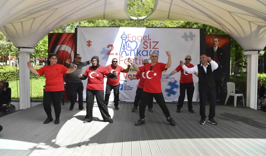 Başkent'te engel yok, şenlik var