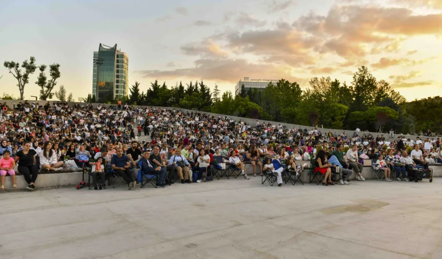 Ankara Çayyolu Yaz Sahnesi'nde film gösterimleri başladı