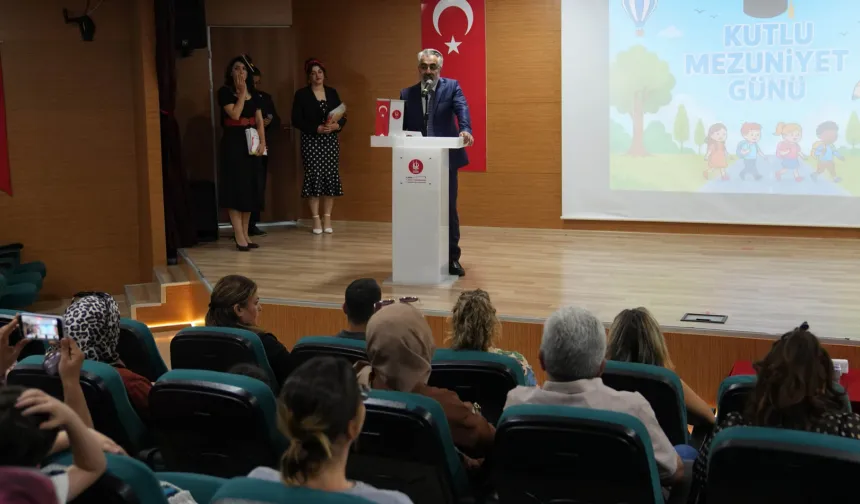 Ankara Keçiören'de ÇEM öğrencilerinden yıl sonu sergisi