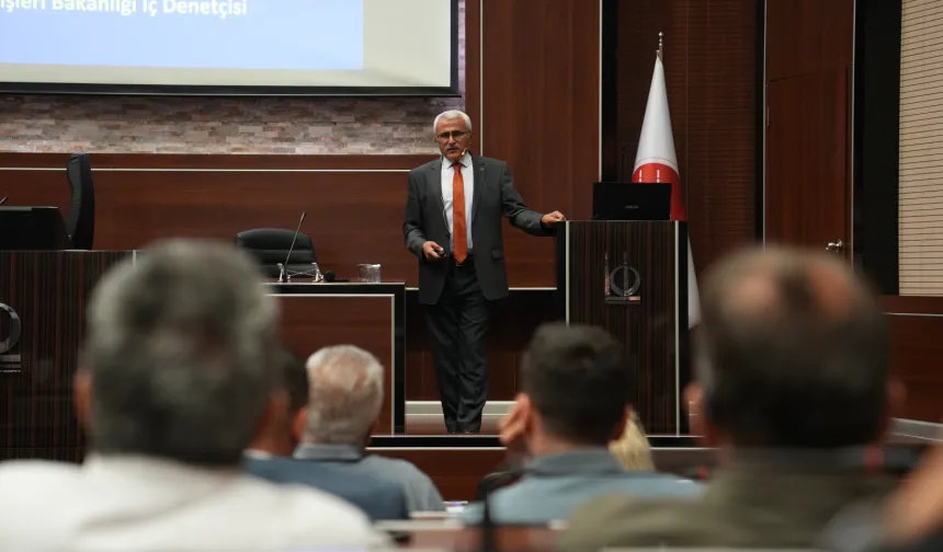 Keçiören'de belediye personeline hizmet içi eğitim